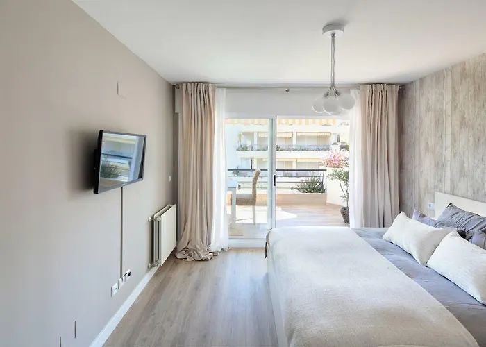 Апартаменти Fantastic Next To Guadalmina Golf Course In Марбелья